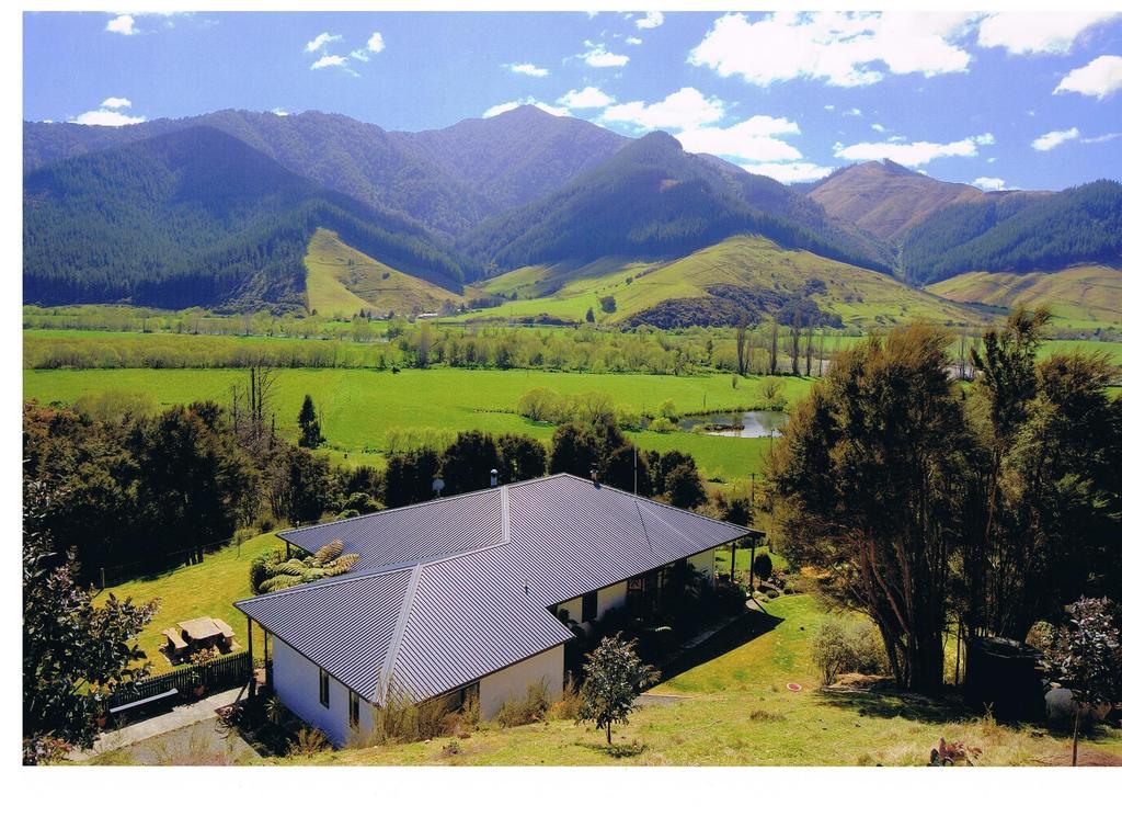 Апартаменты Pelorus Heights Хейвлок Экстерьер фото